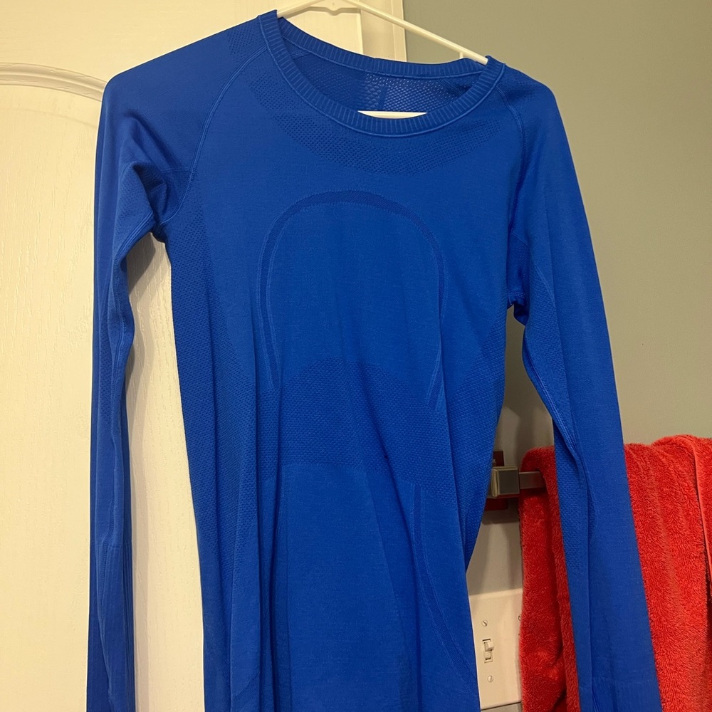 Lululemon royal blue long sleeve top